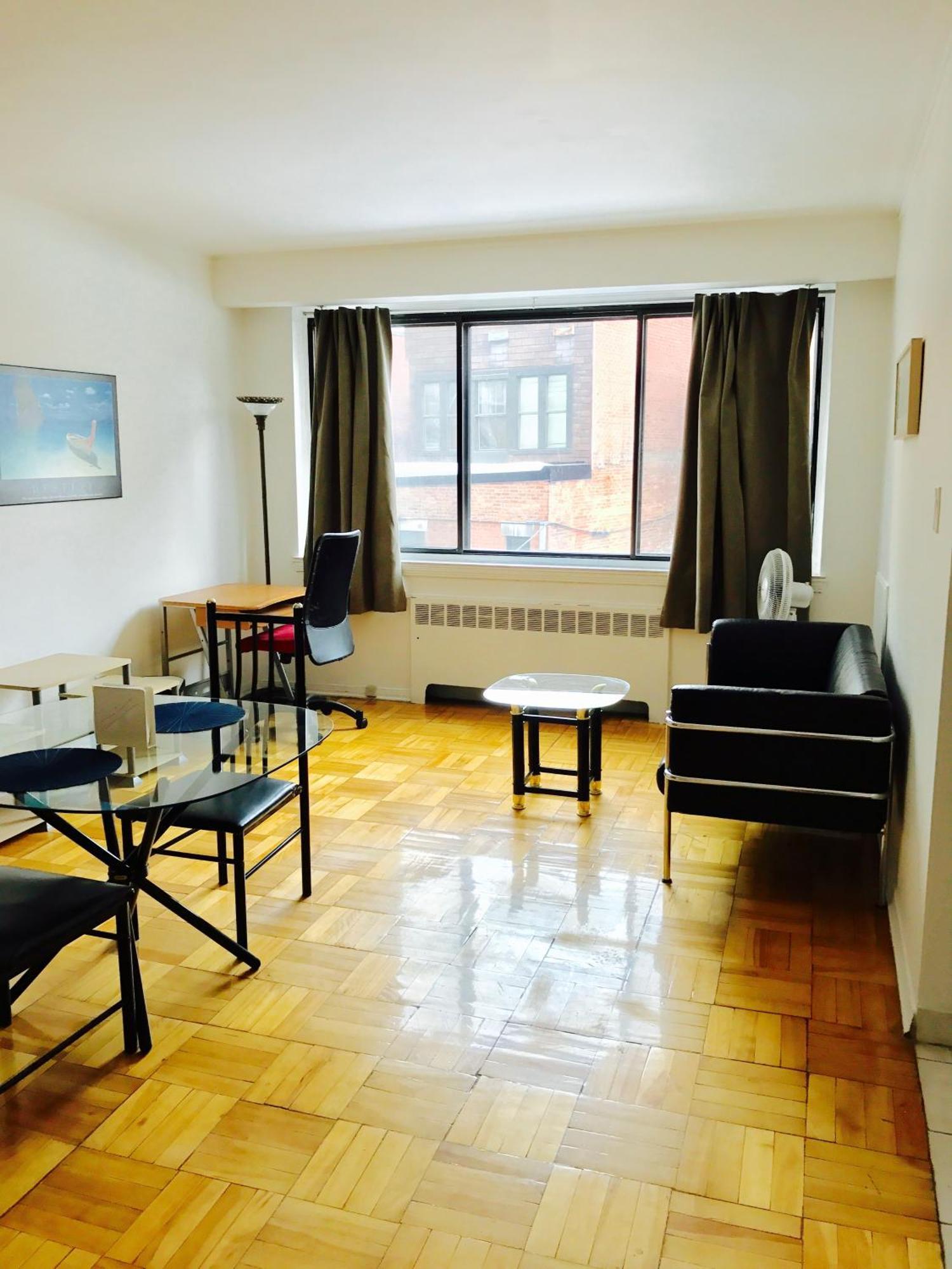 Apartment Stylish Comfortable In The Golden Square Mile