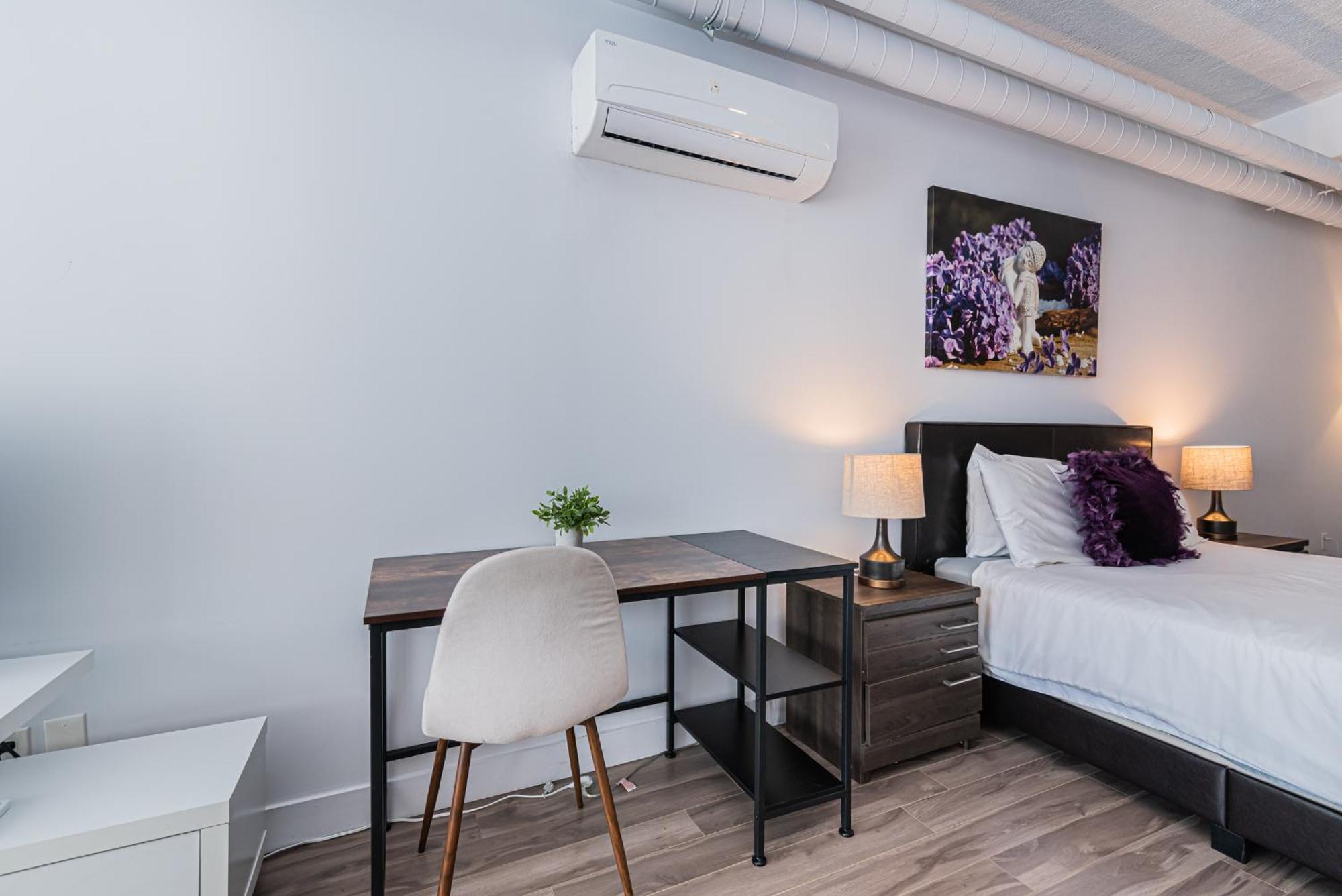 Apartment St Hubert - Corporate Relocation Montreal