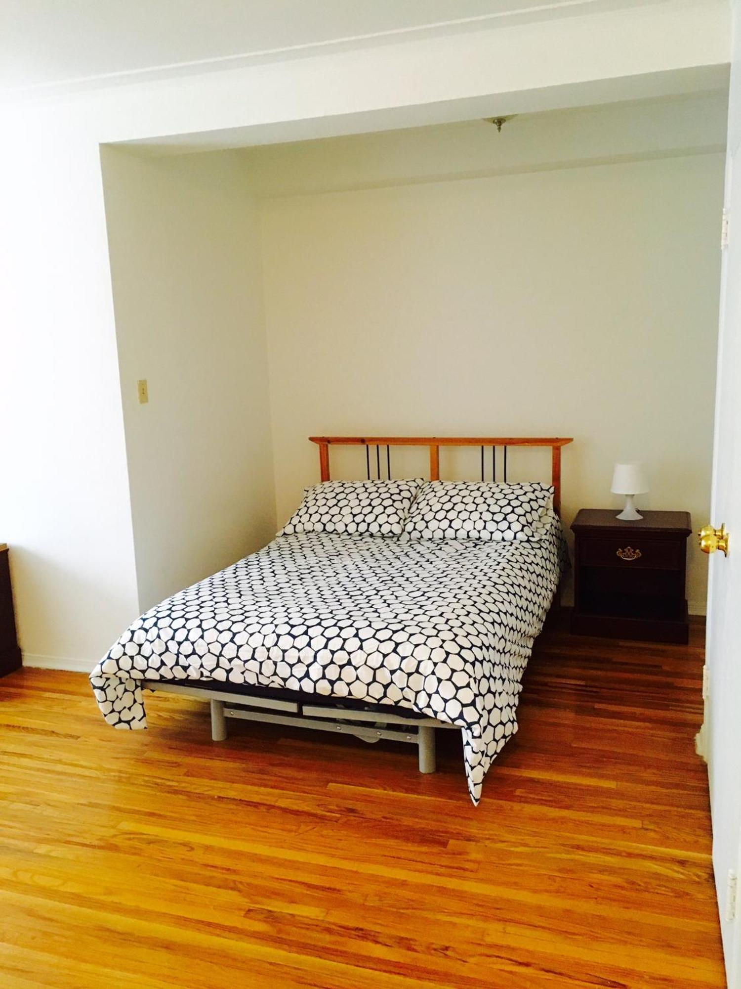 Stylish Comfortable In The Golden Square Mile