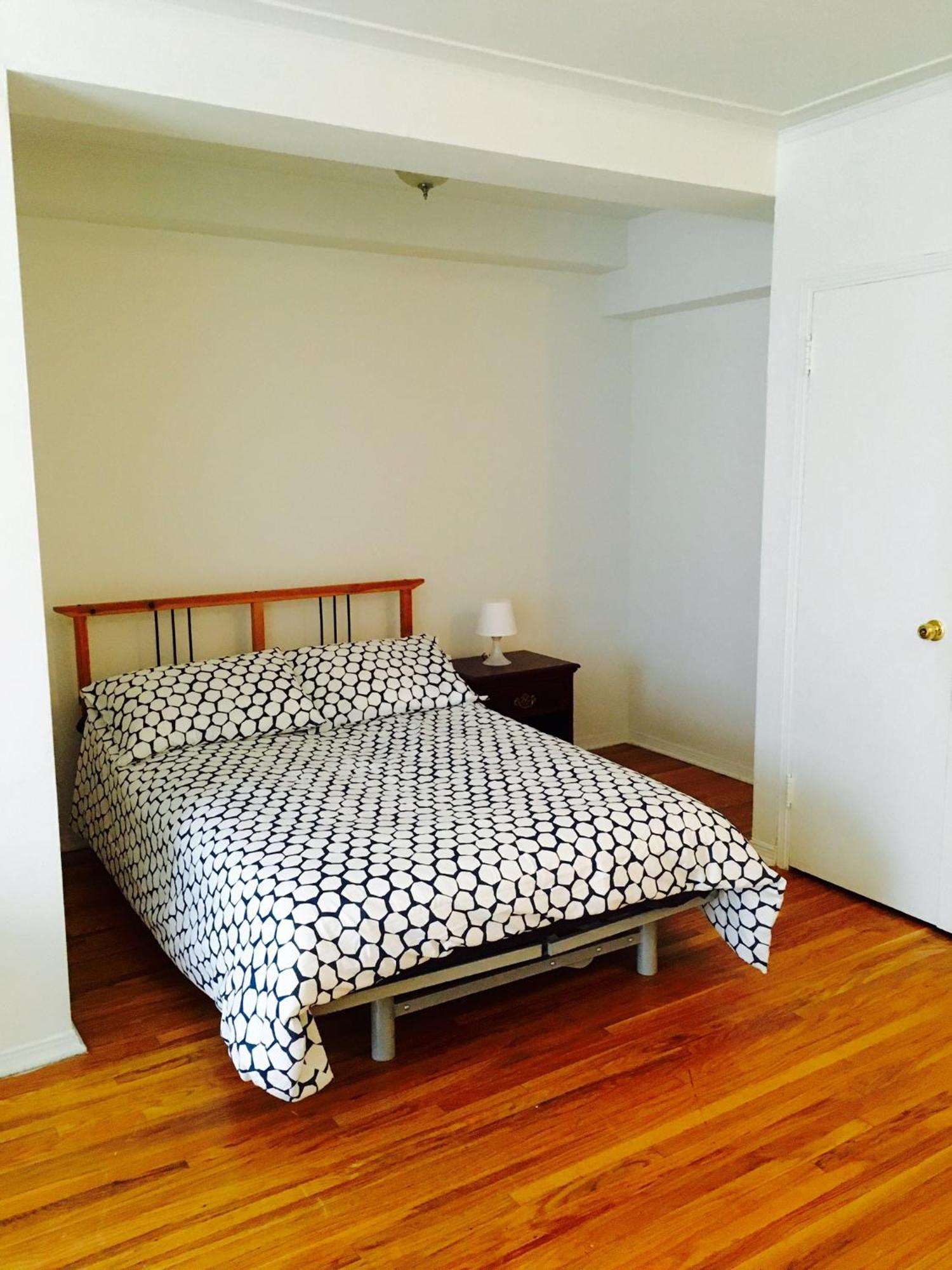 Apartment Stylish Comfortable In The Golden Square Mile