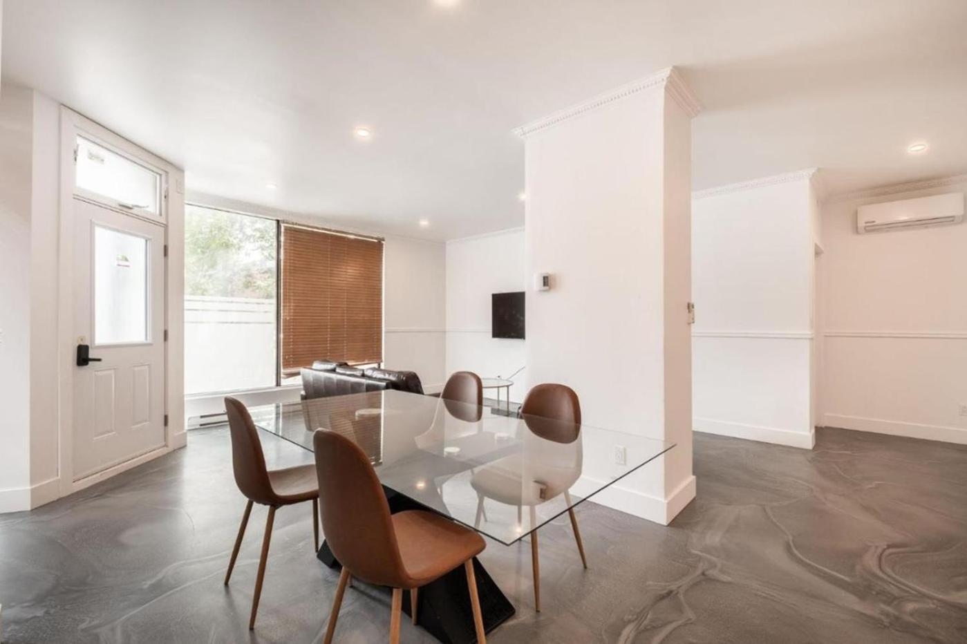 Apartment Spacious 3 Bedroom - 1897
