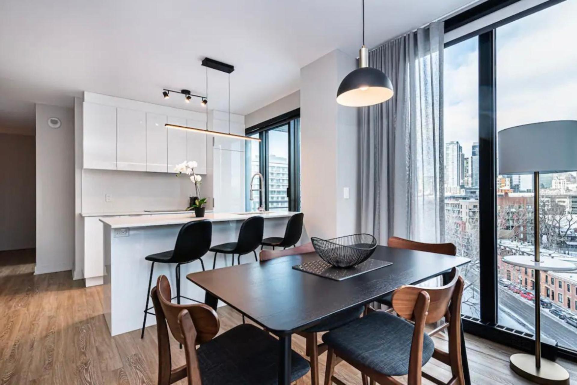 Aparthotel Luxurious Great View Canada Montreal