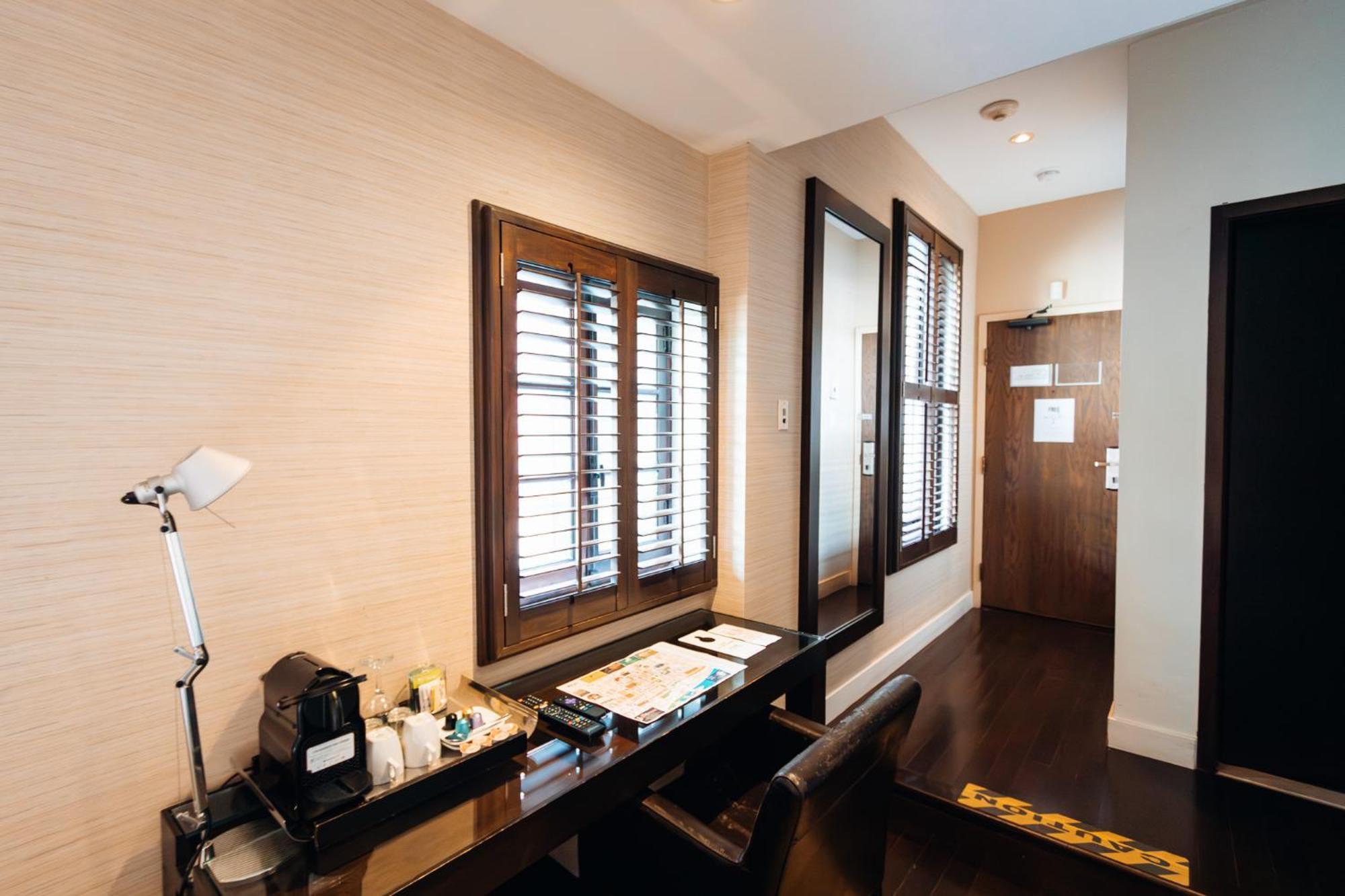 Self Check-in Boutique - Quartier Latin - 203 * Montreal