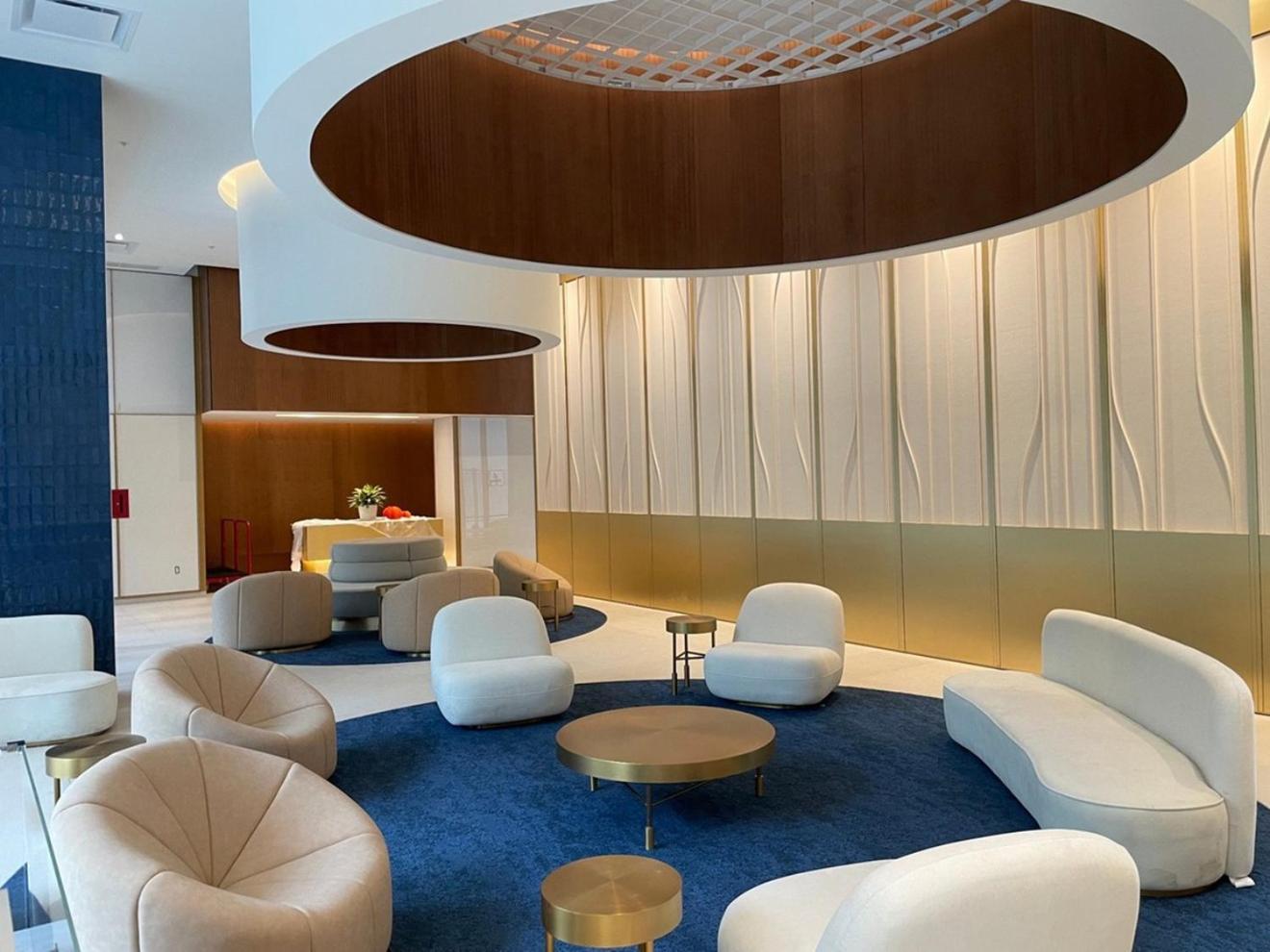Sky Bridge Spectacular Apartment