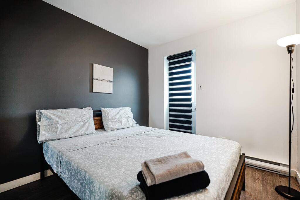 Bienvenue Dans Votre Havre De Paix A Griffintown Apartment