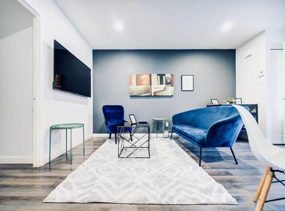 Charming 2 Bd Griffintown Apartment *