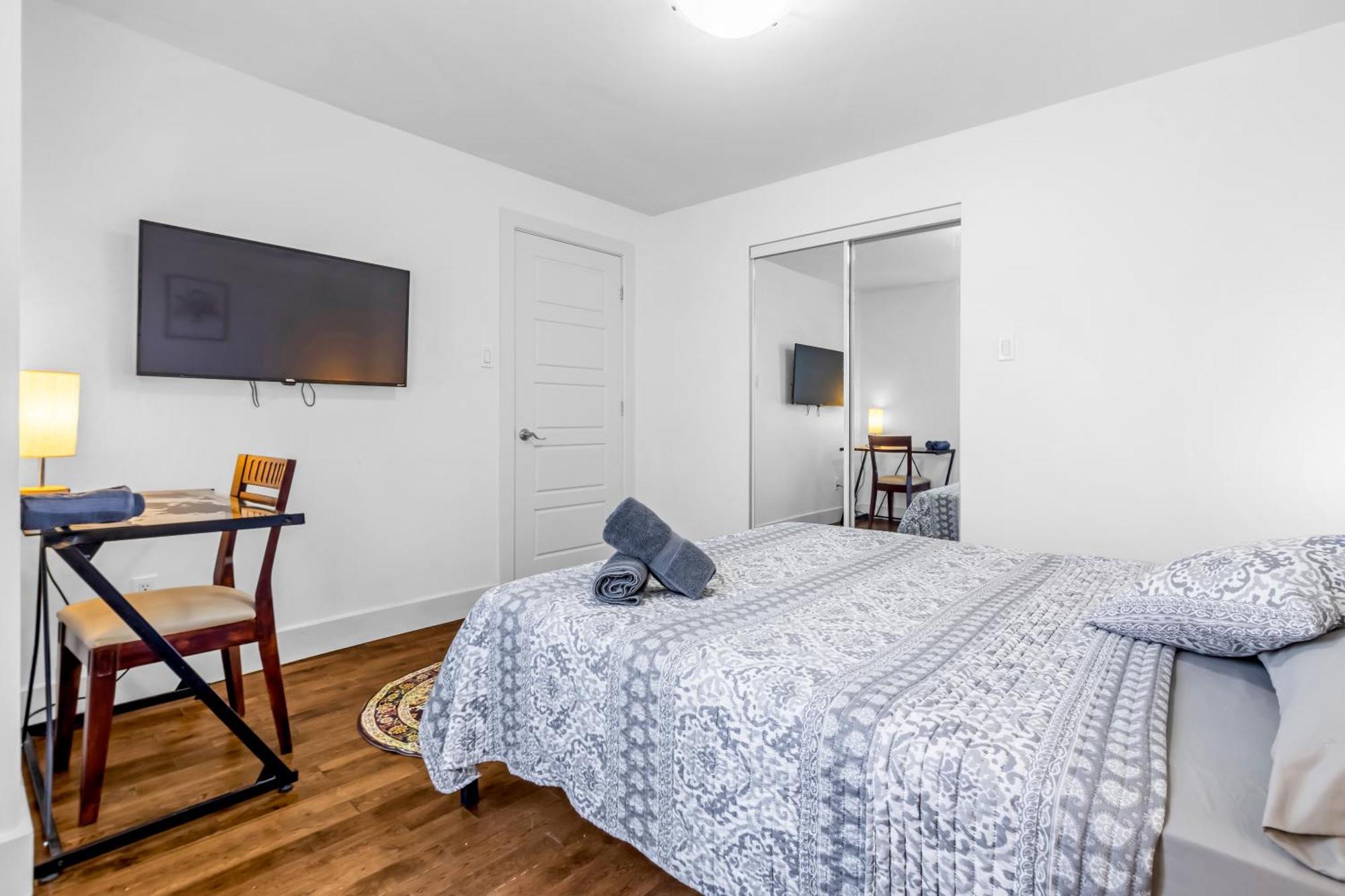 Amazing 3-bedrooms In Rosemont - * Montreal