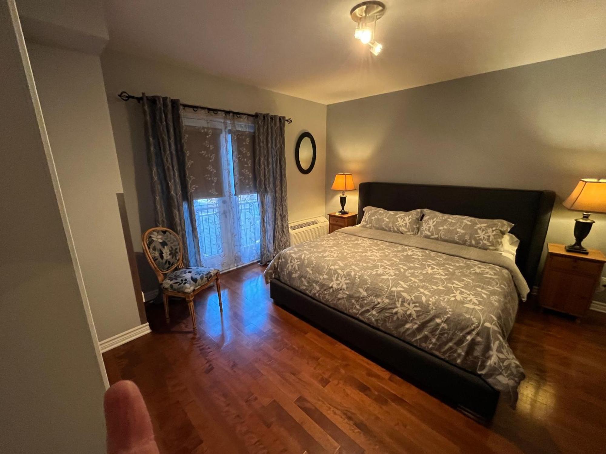 Apartment Aparthotelmontreal By Les Terrasses Saint Urbain 2225i2