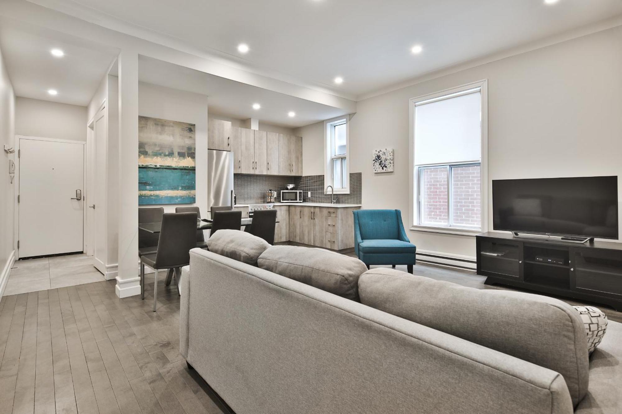 Prime Residence- Mile End Apartment Montreal