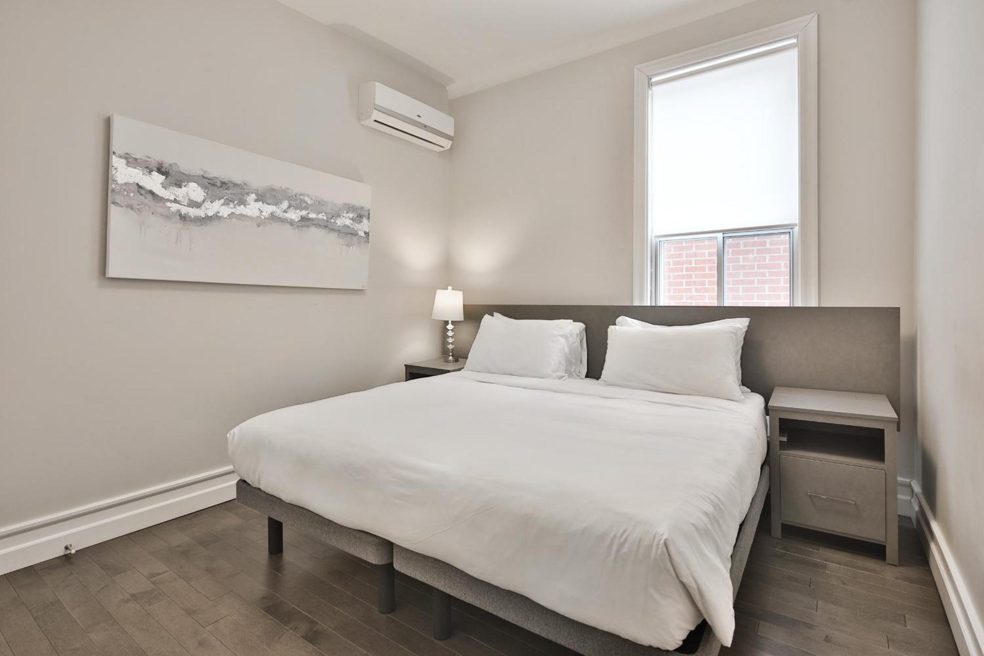 Apartment Prime Residence- Mile End Montreal