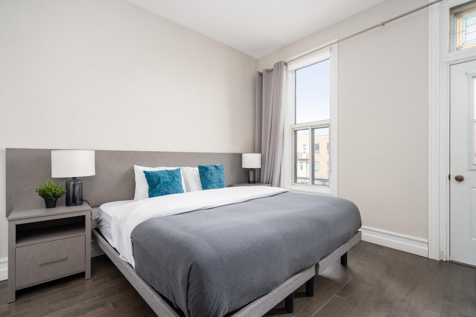 Apartment Prime Residence- Mile End Montreal