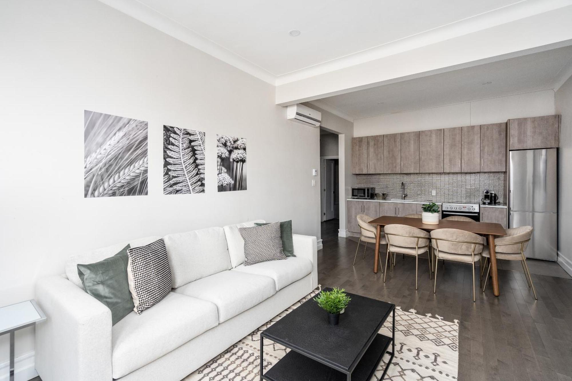 Prime Residence- Mile End Montreal