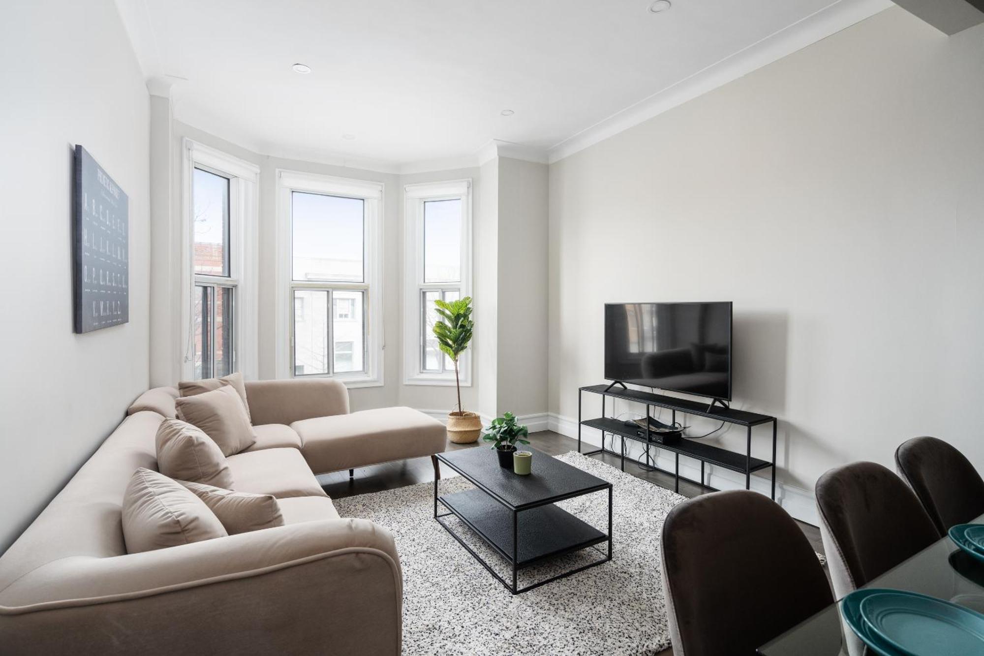 Prime Residence- Mile End * Montreal