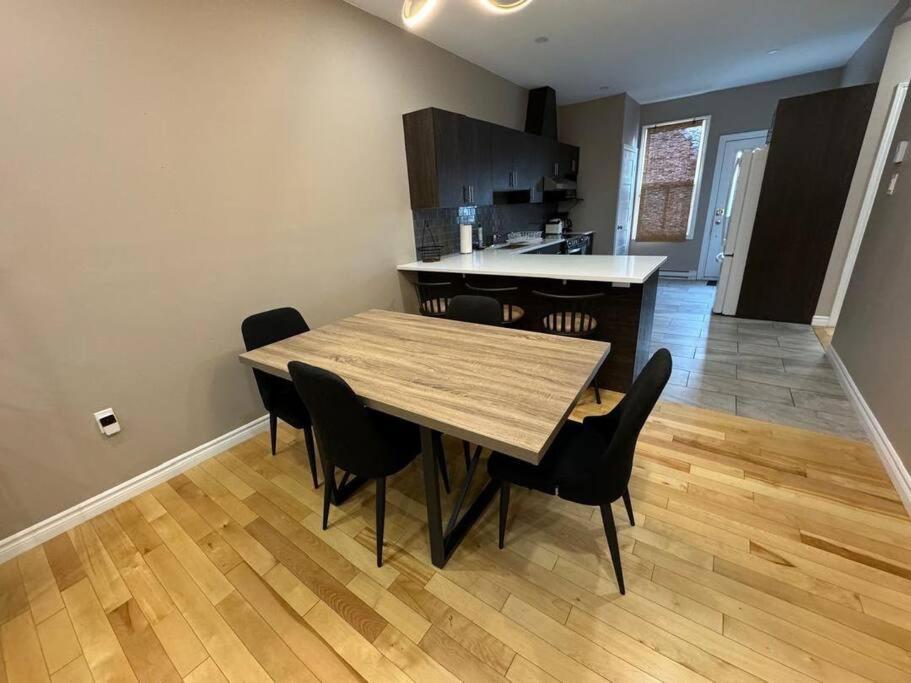 Apartment Charming 3br In Montreal, 15 Min To Dt *