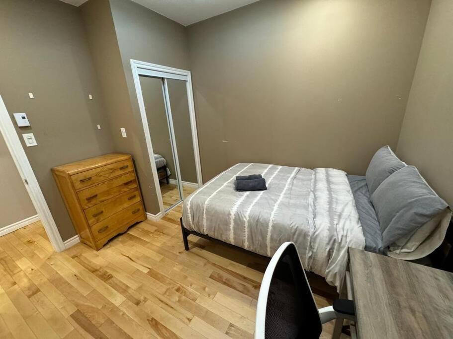 Charming 3br In Montreal, 15 Min To Dt Montreal