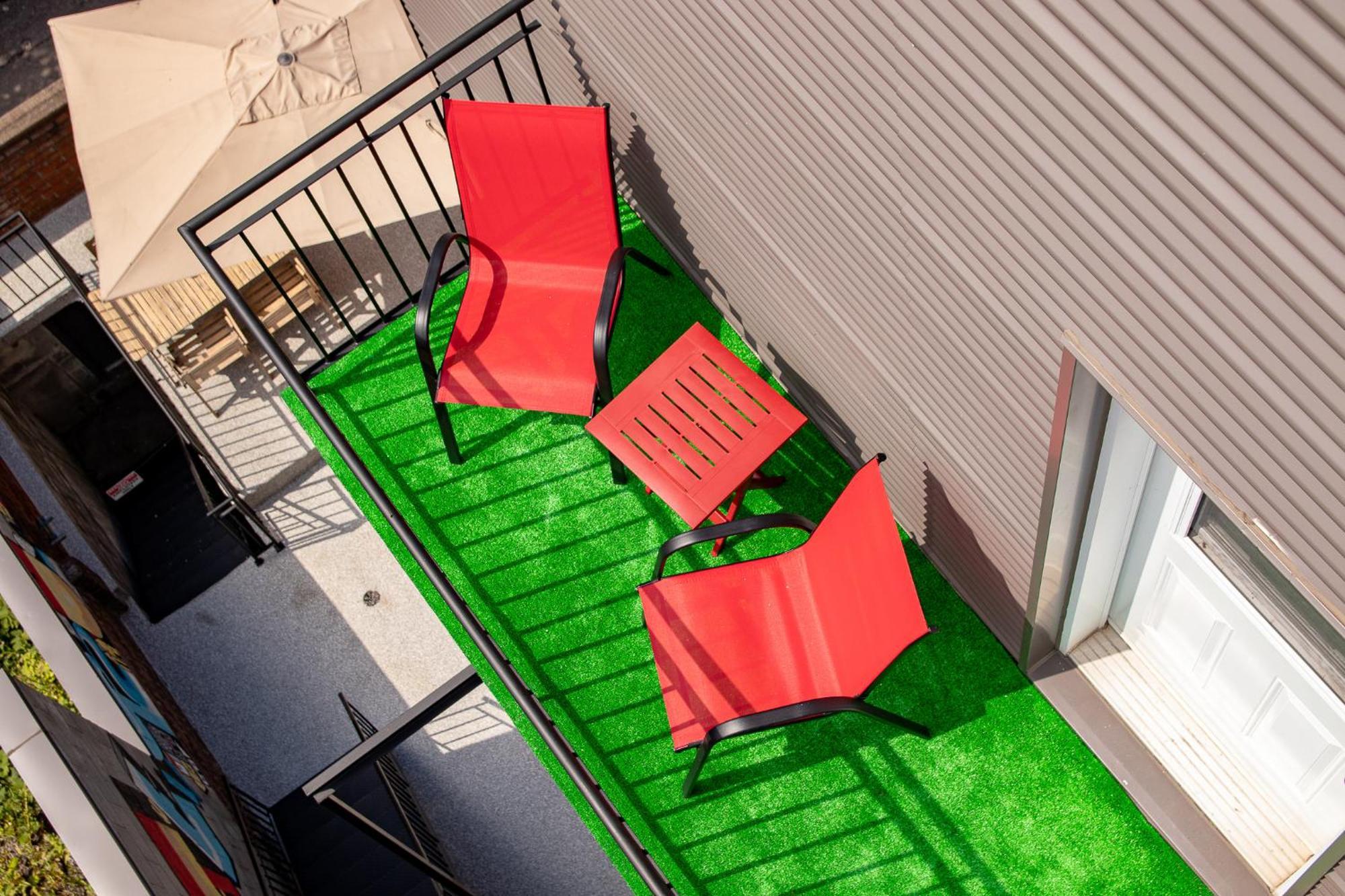 Pop - Selfcheckin - Rooftop - Terraces - St-denis Apartment Montreal