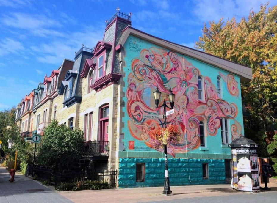 Heart Of Mtr For Memorable Experience 7minmetro 2 Backyard Fully Equipped Holiday home Montreal