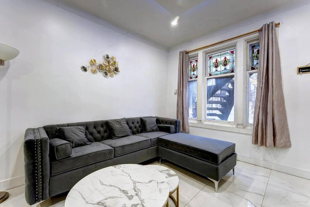 Apartment Blue Lounge - Downtown - Lafontaine Park *