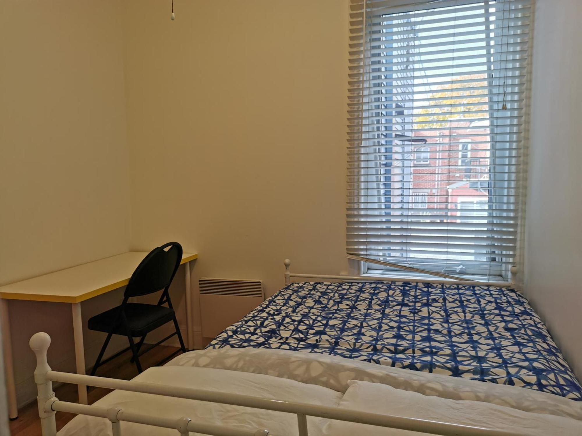 Guest house Delightful Near Metro Monk Station With Self Check-in