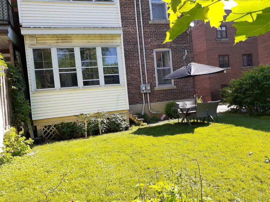 Apartment Cheerful House 3 Bedrooms 3 Bathrooms 3 Free Parking
