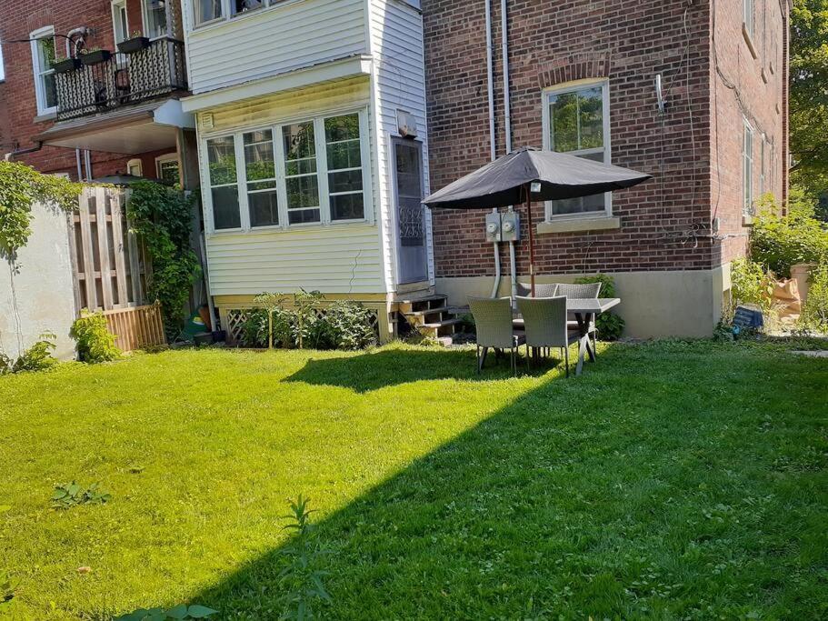 Apartment Cheerful House 3 Bedrooms 3 Bathrooms 3 Free Parking *