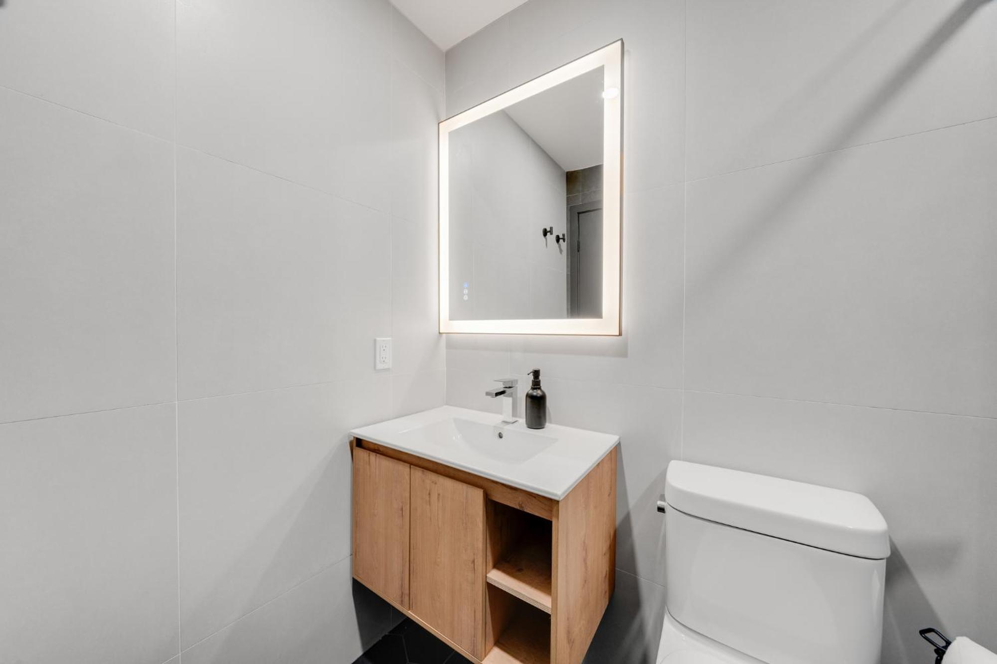 Lift Hotel