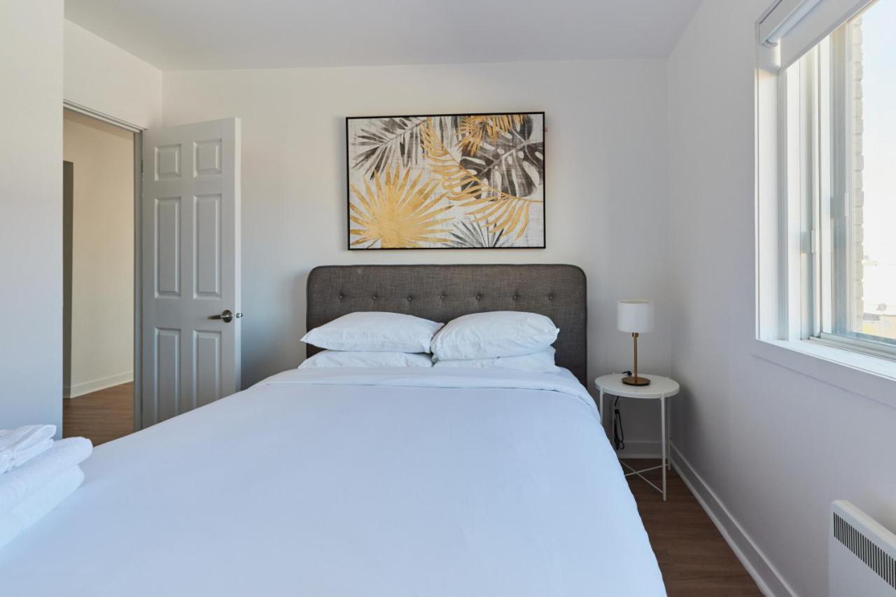 Laurence Aparthotel *