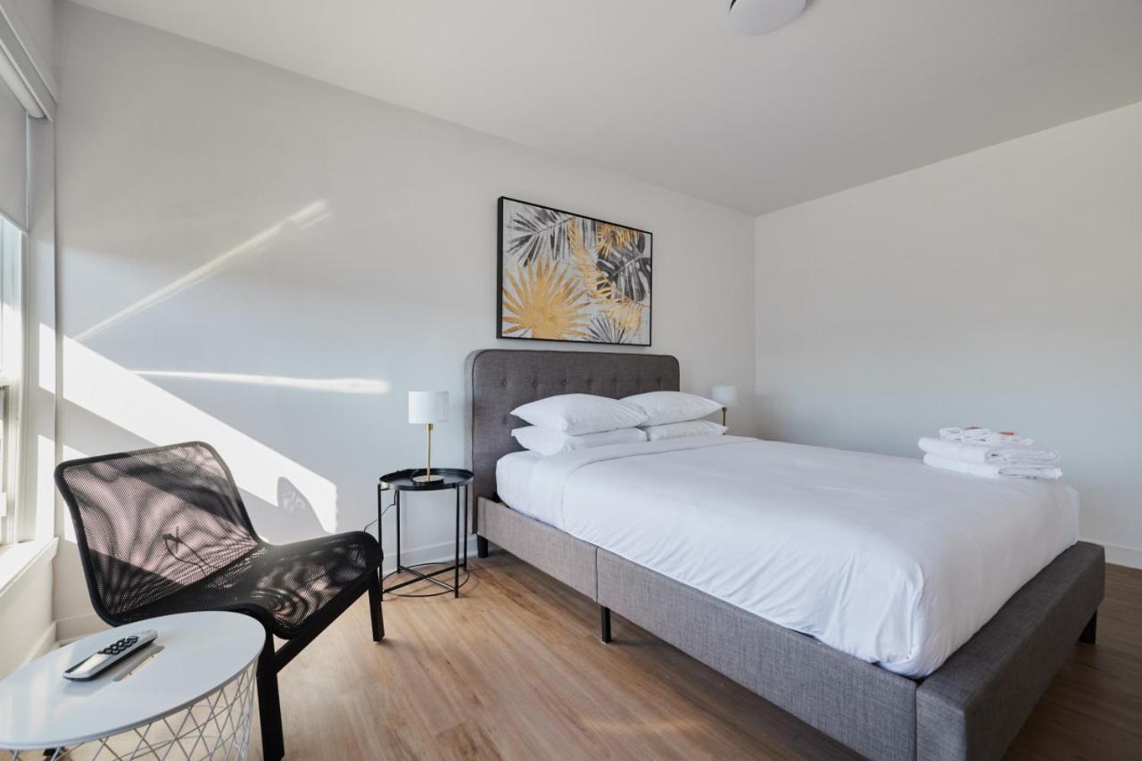 Laurence Aparthotel