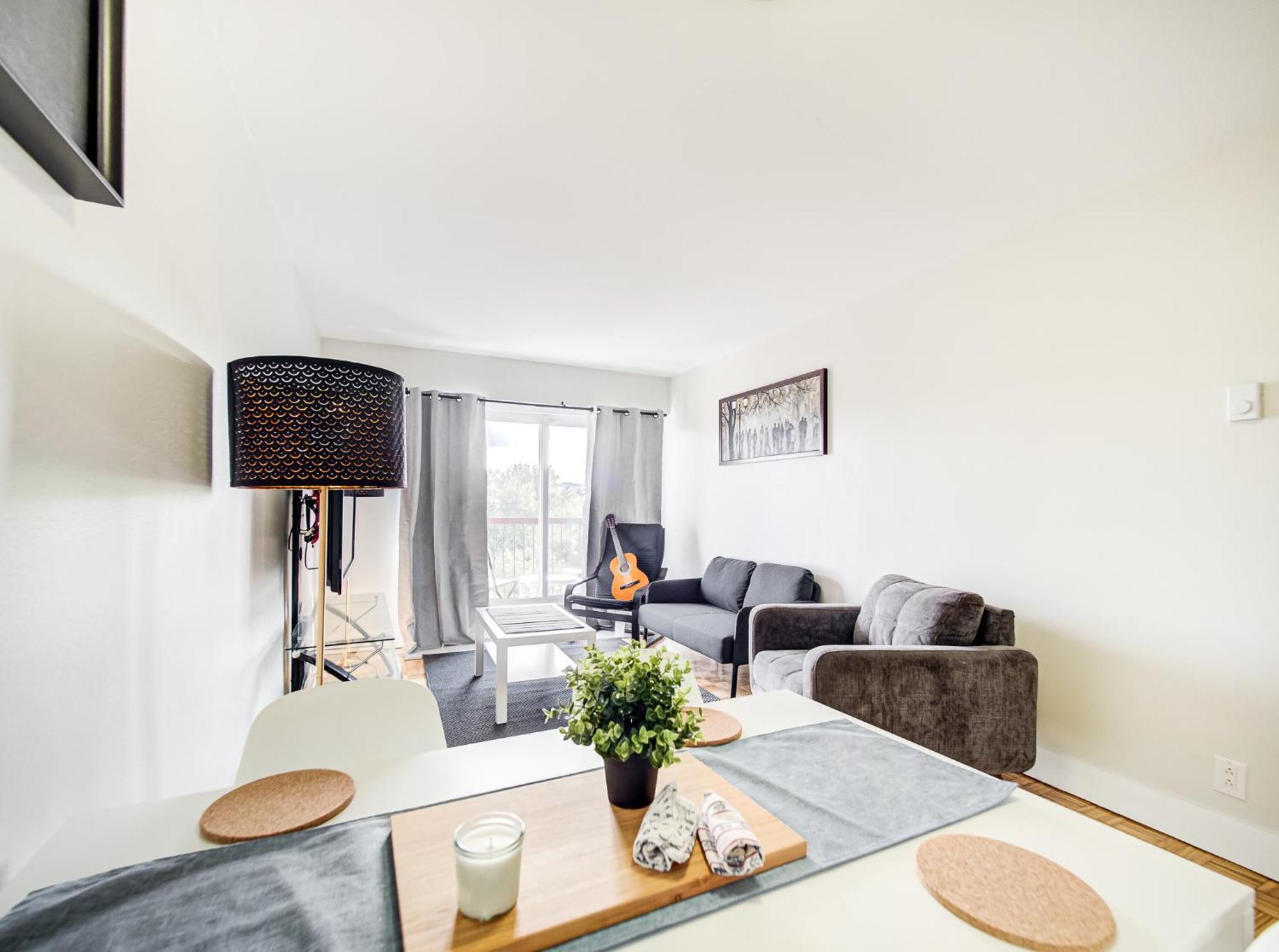 Cozy 2-bedroom A Plateau-mont-royal Apartment Montreal