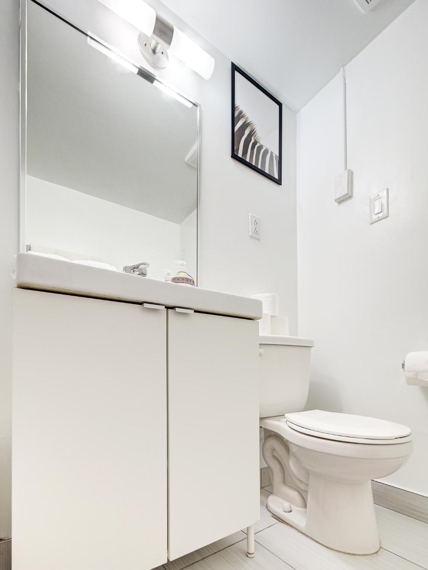 Apartment Cozy 2-bedroom A Plateau-mont-royal *