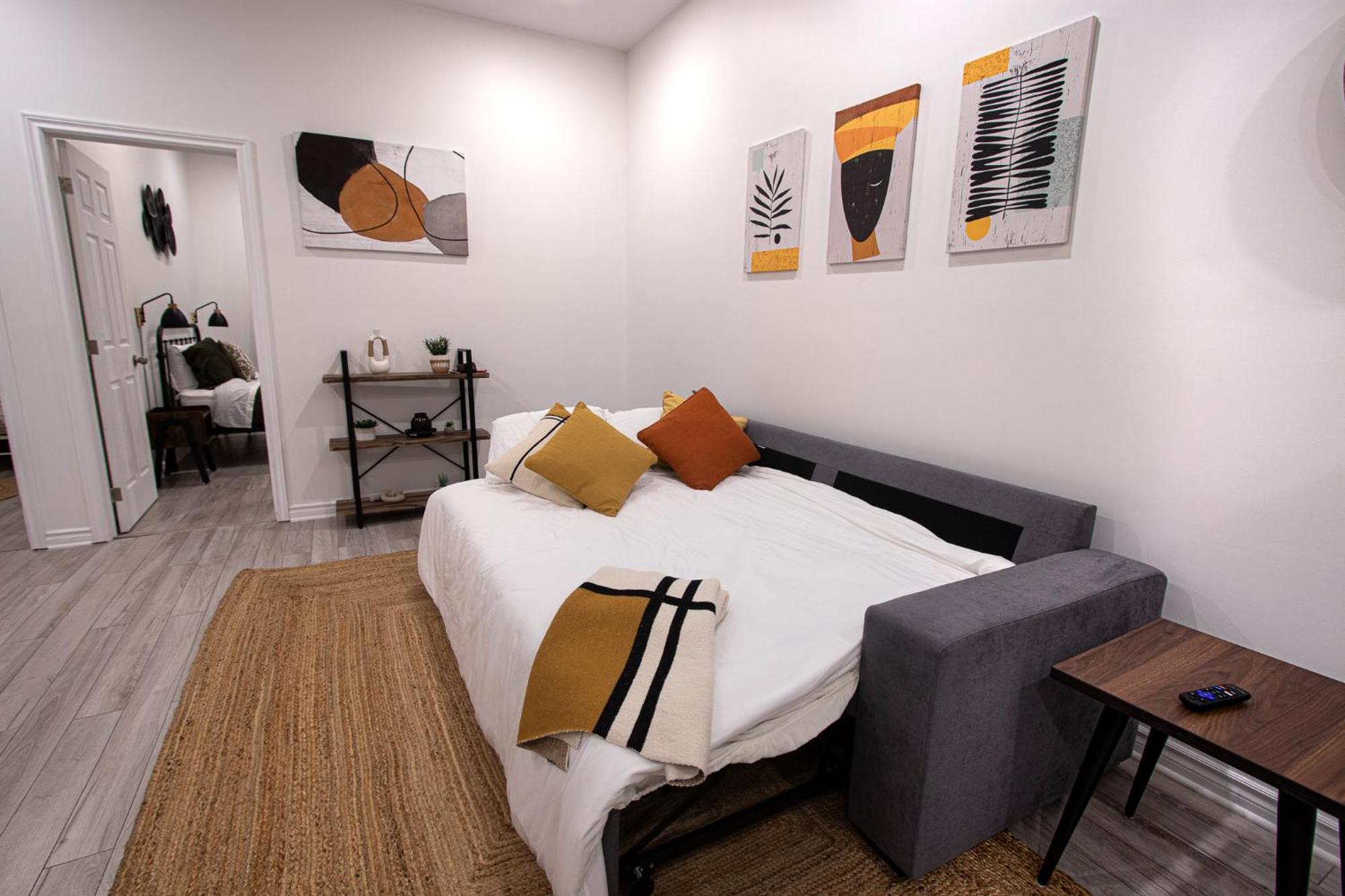 Africa - Selfcheckin - Plateau - St-laurent Montreal