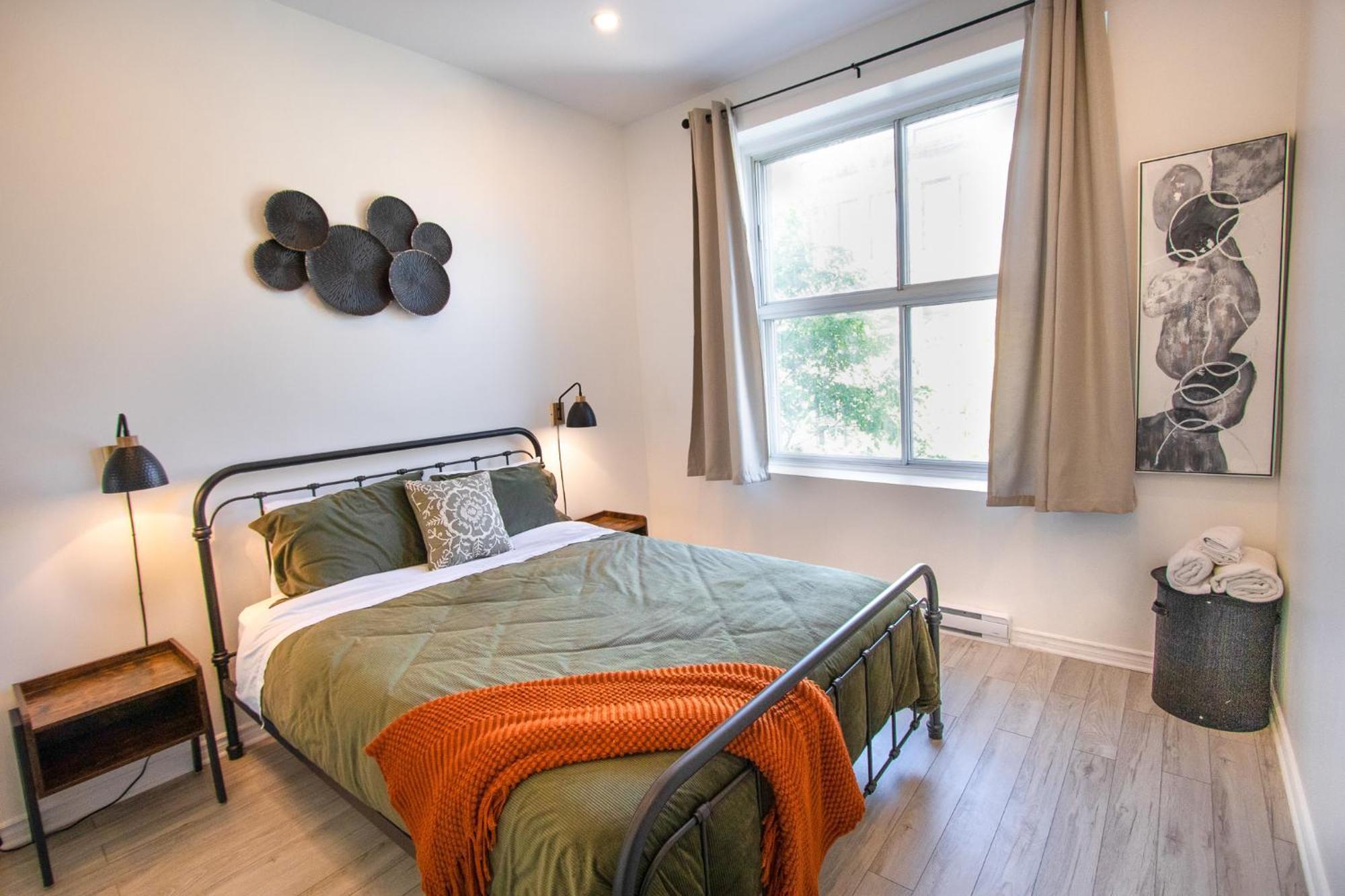 Apartment Africa - Selfcheckin - Plateau - St-laurent *