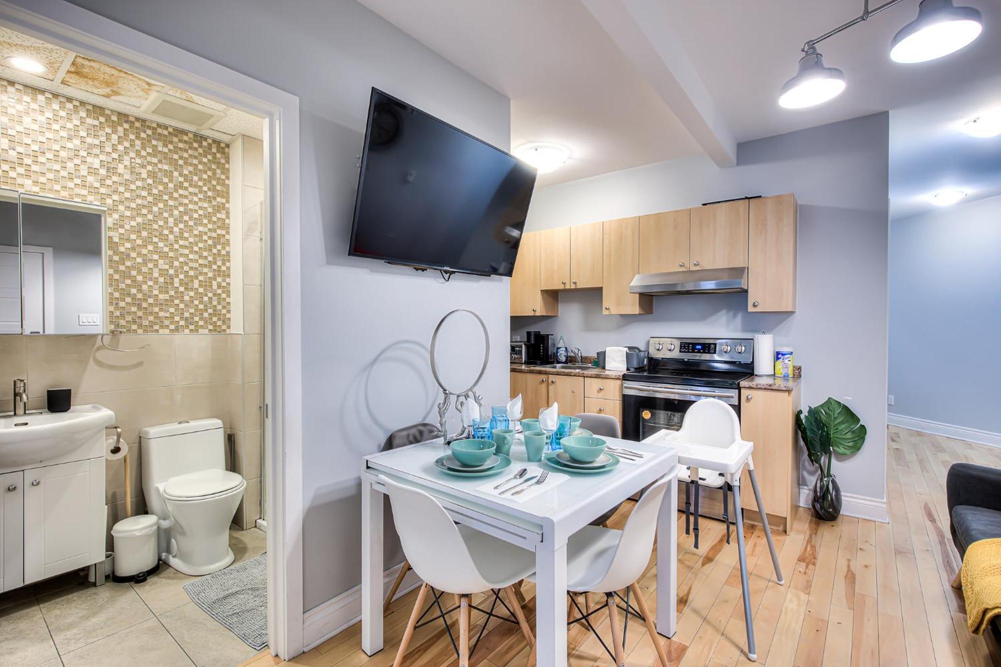 Premier Destination For Big Groups Mtl Vacation And Nightlife Montreal