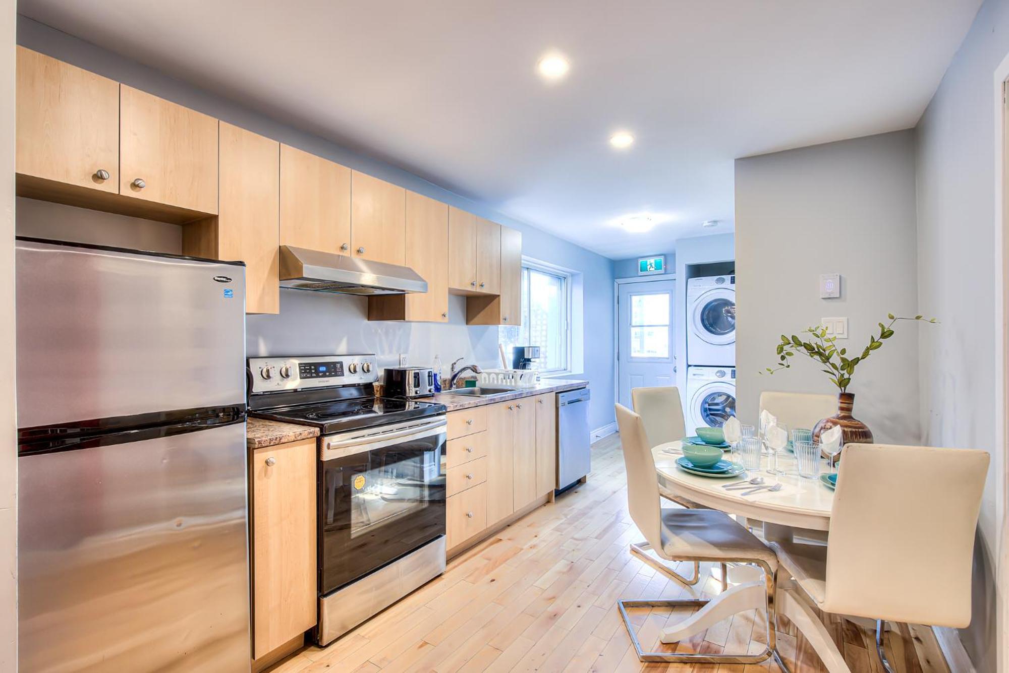 Premier Destination For Big Groups Mtl Vacation And Nightlife Apartment