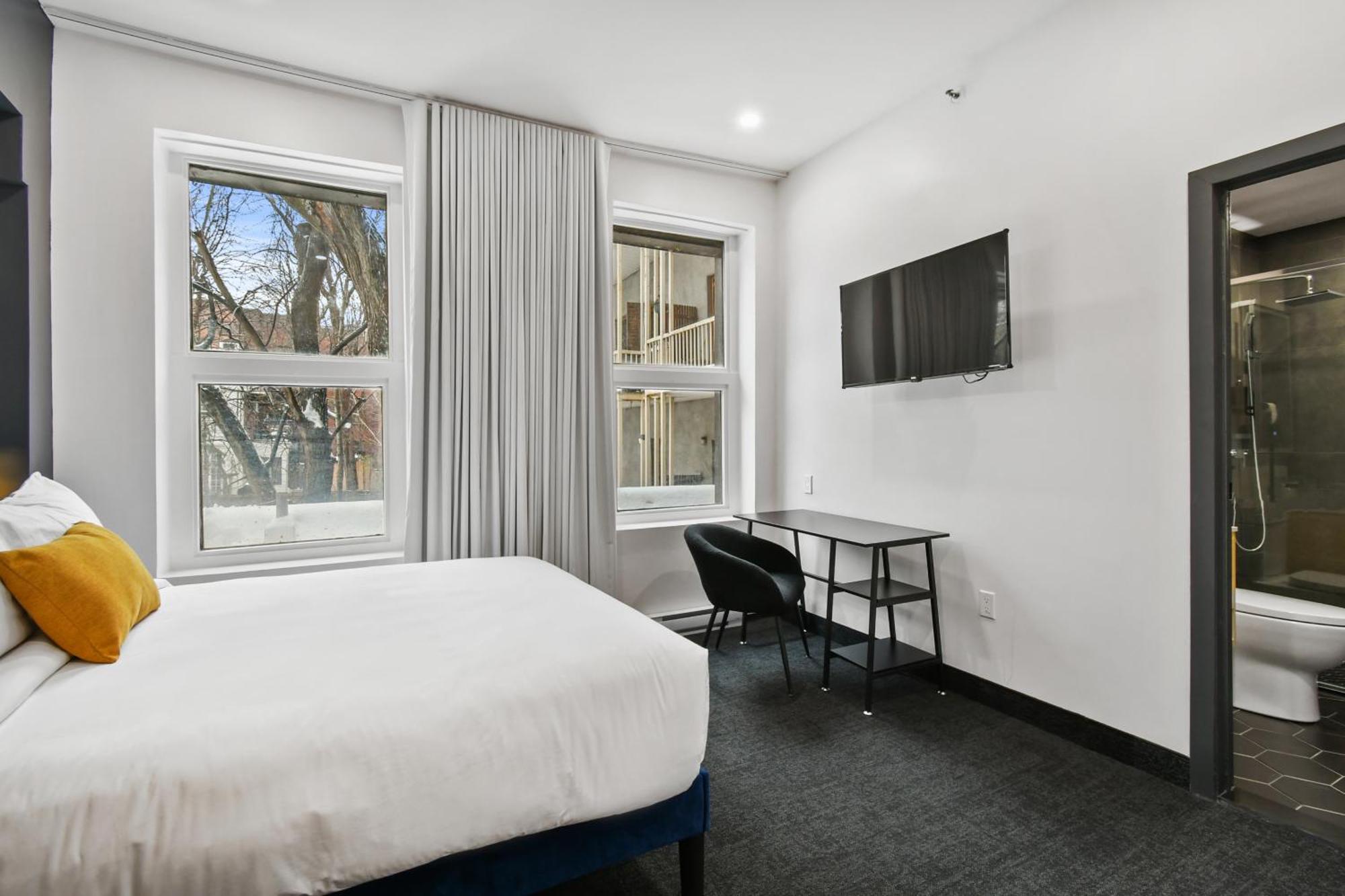 Lift Hotel