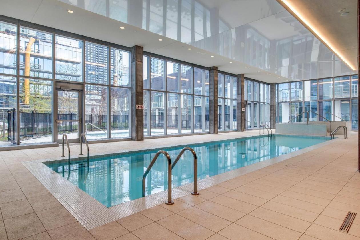 Apartment 2 Bedrooms Downtown *