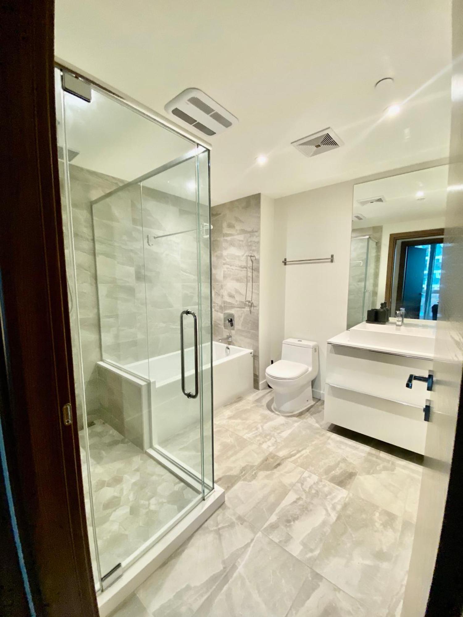 2 Bedrooms Downtown *