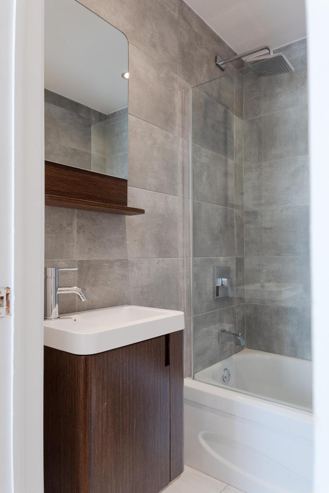 Apartment #10 - Serene - Self Check In - Plateau - St-denis - Ac - Tv Montreal