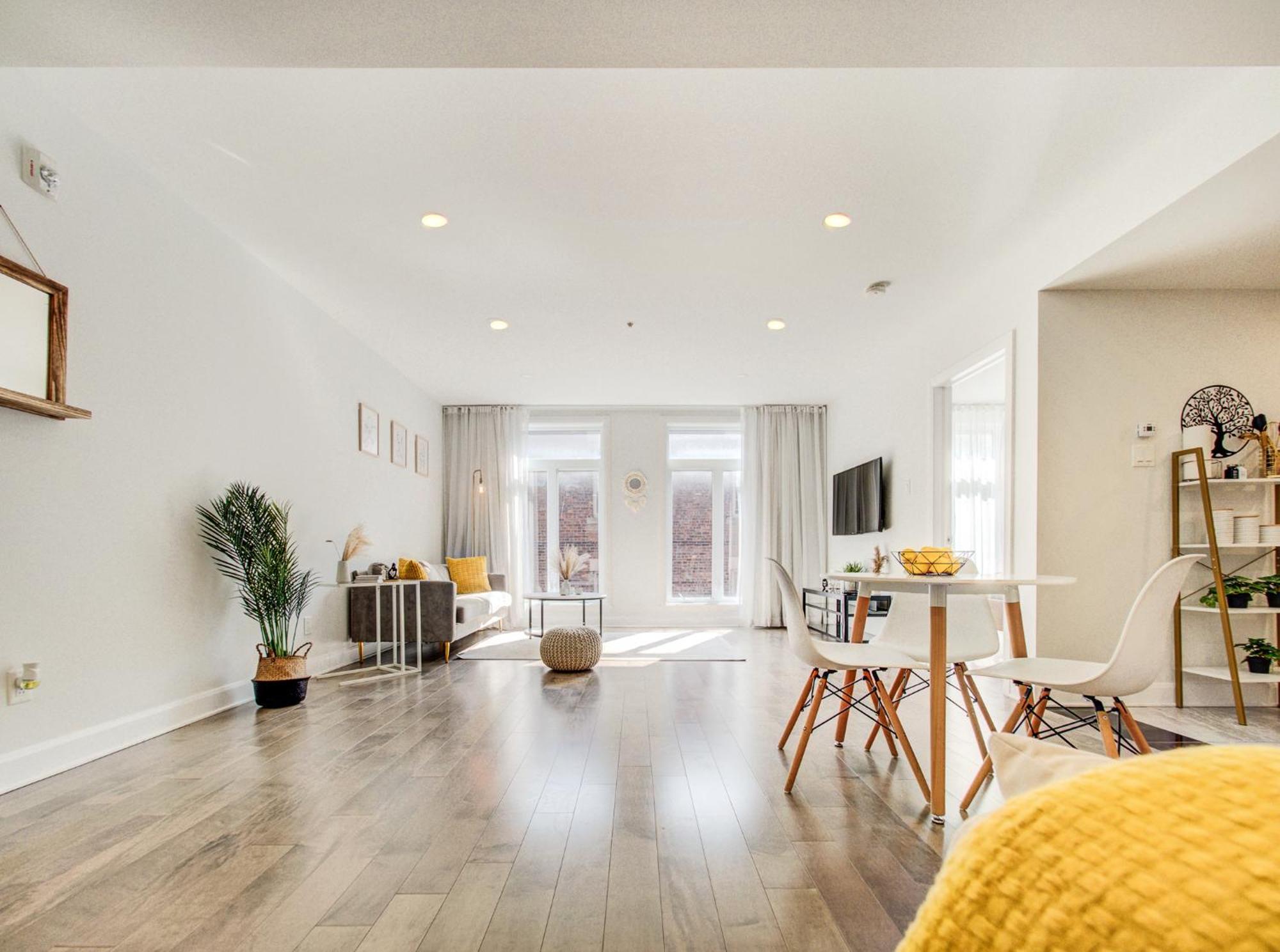 Glamorous 1br In Downtown Mtl 28 *