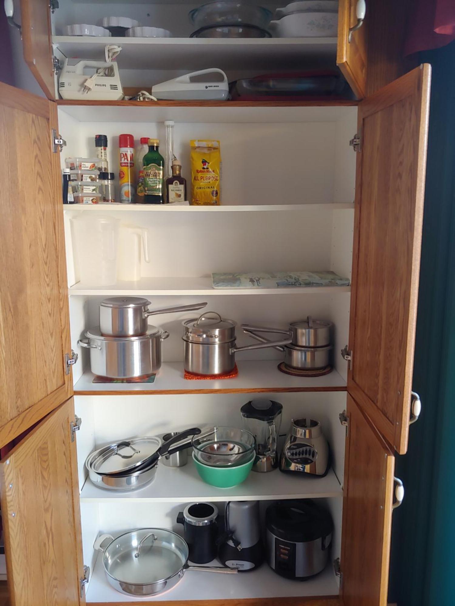 Apartment 3 Bedrooms 3 Beds Near Metro -2 Parking Free