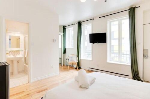 Aberdeen Hotel Montreal