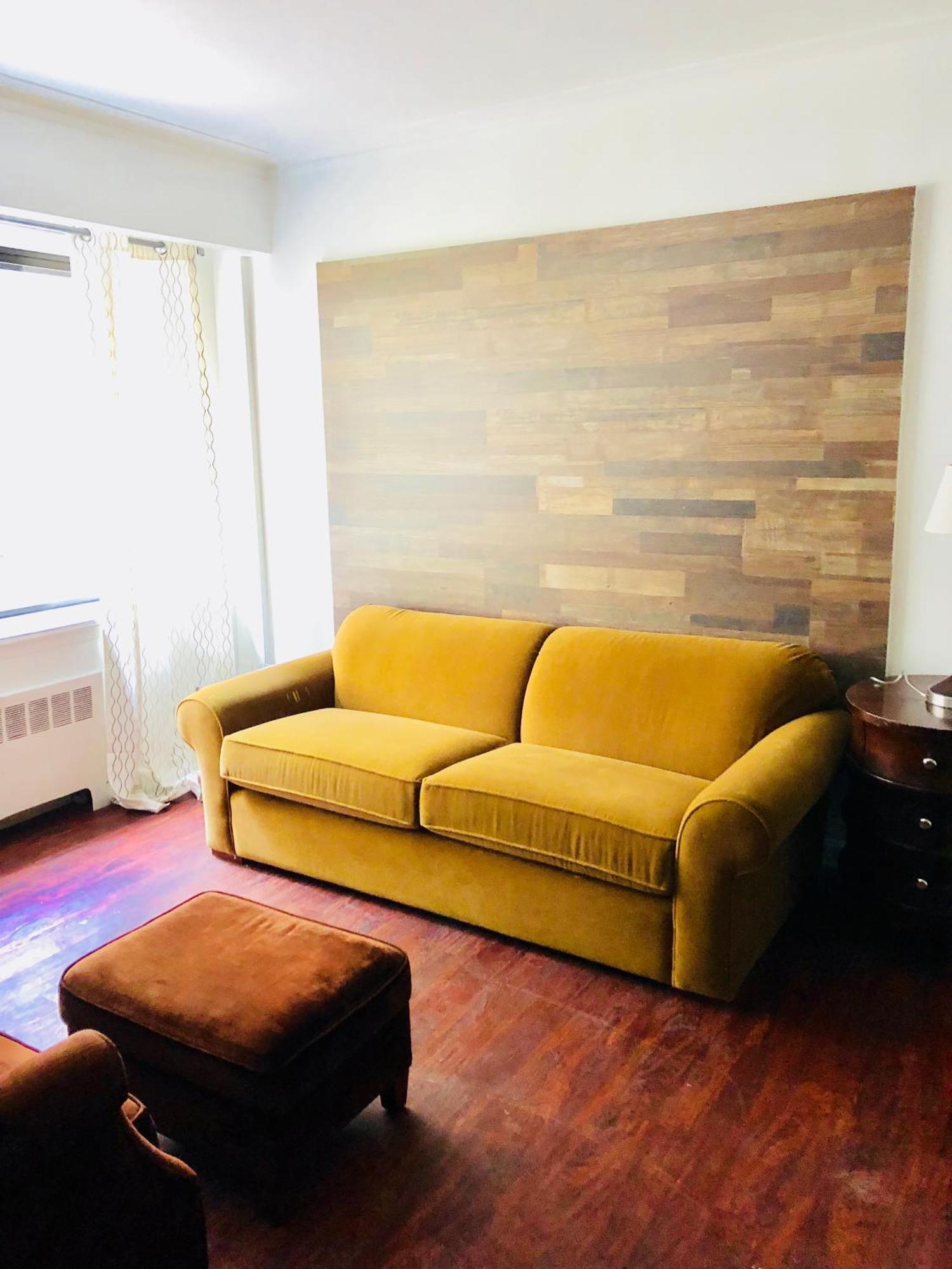 Stylish Comfortable In The Golden Square Mile