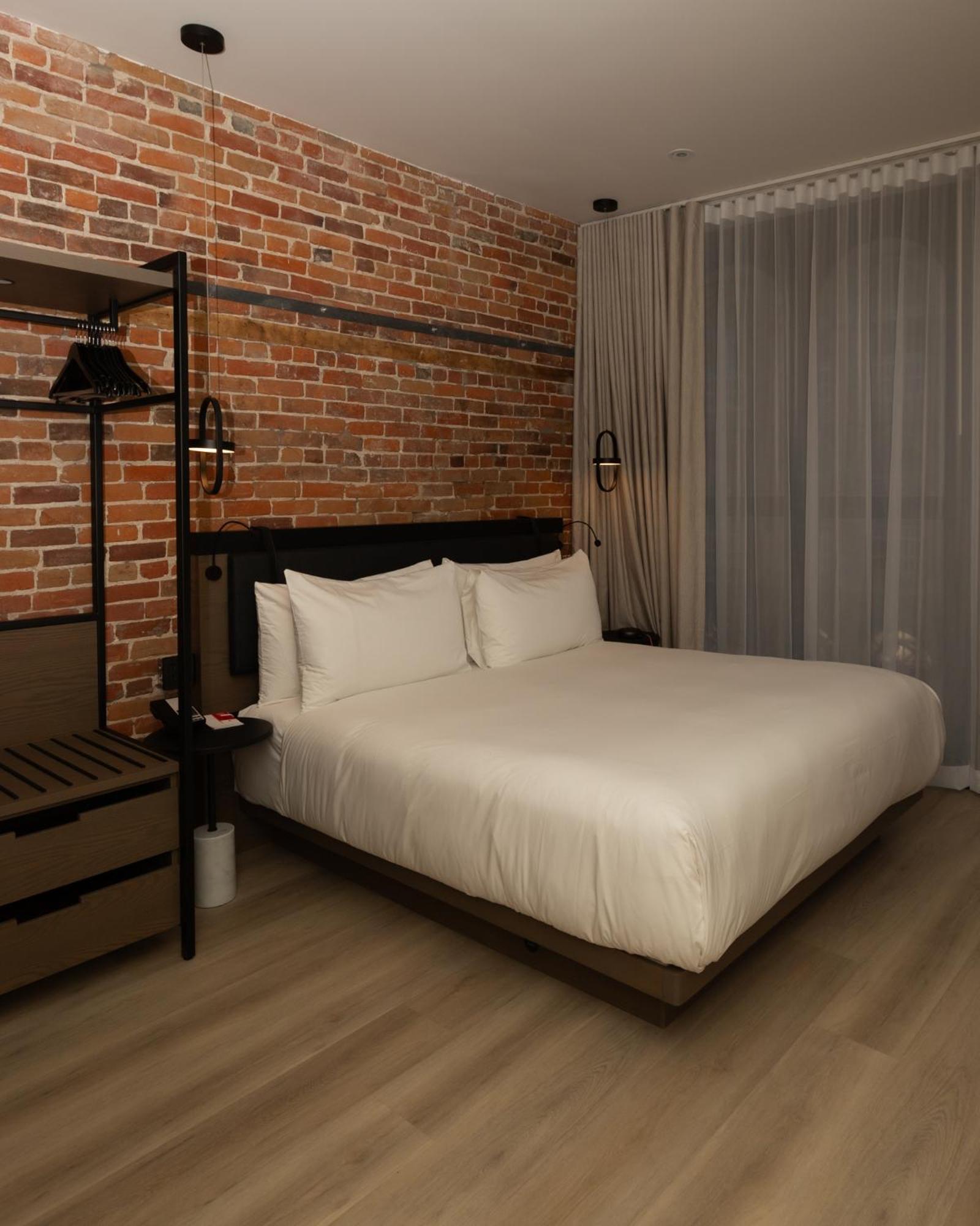 Hotel Le Petit Notre Dame