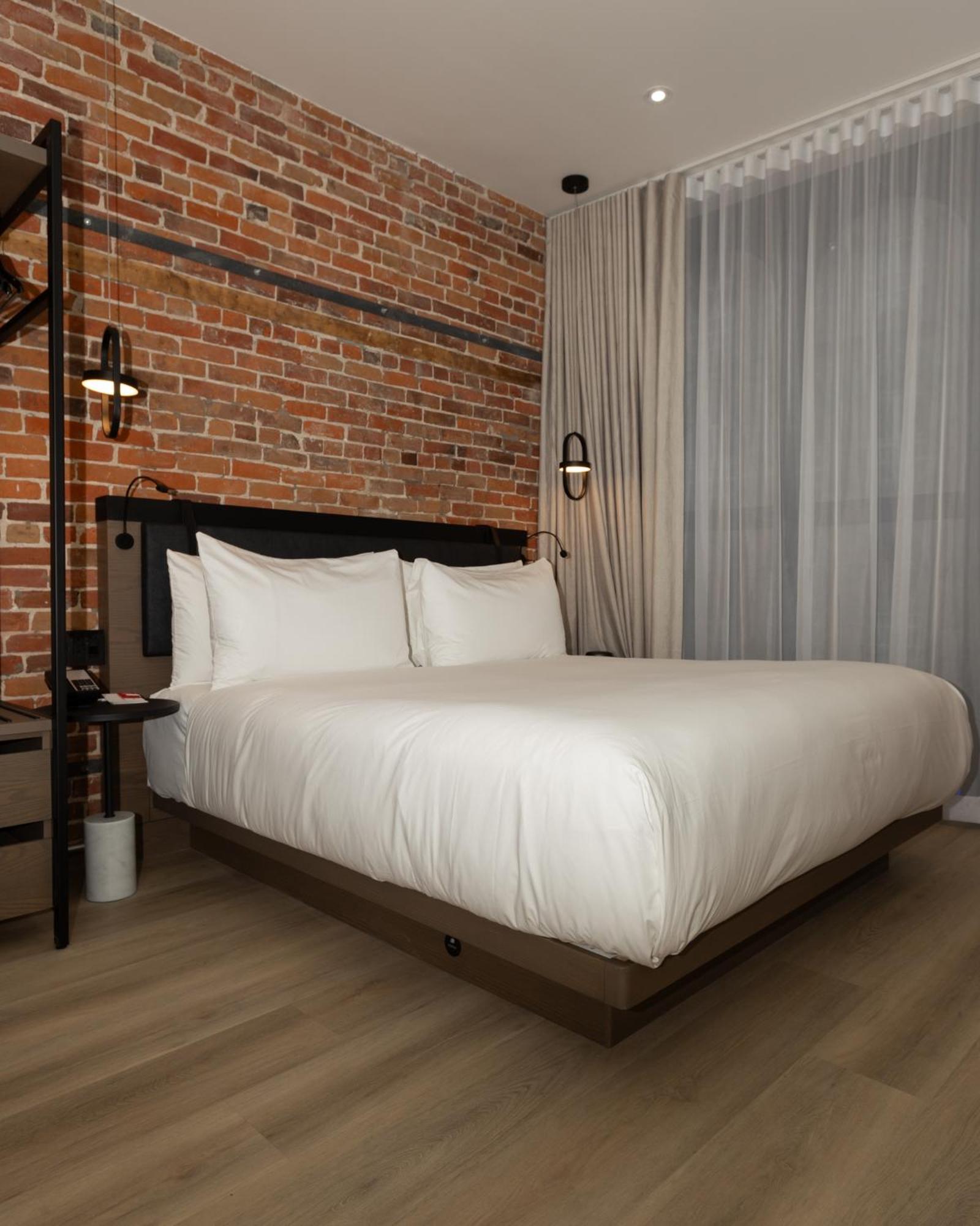 Hotel Le Petit Notre Dame 3*