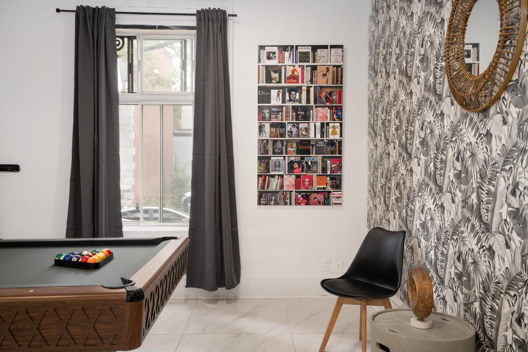Le Saint-christophe Downtown Apartment Montreal