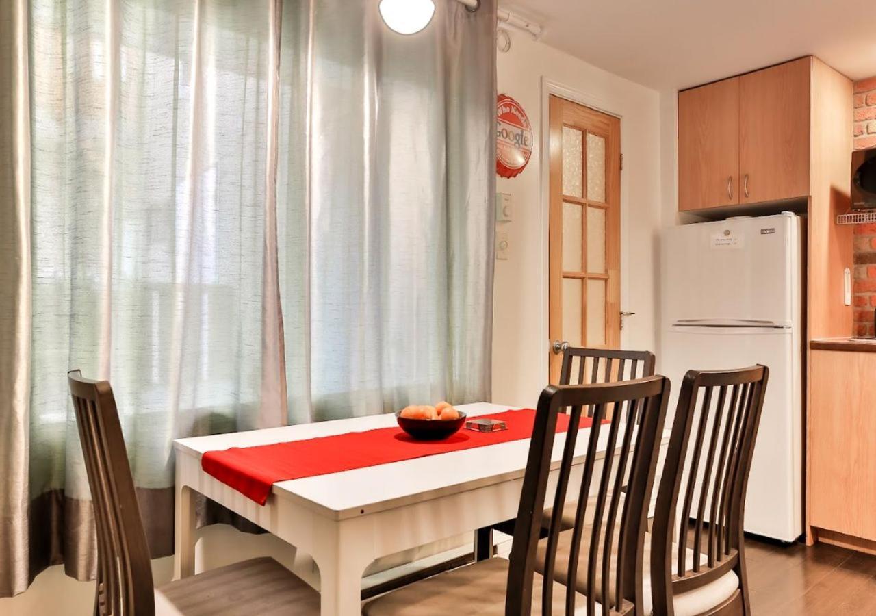 Apartment 100 Meters To Subway - Montcalm Montreal