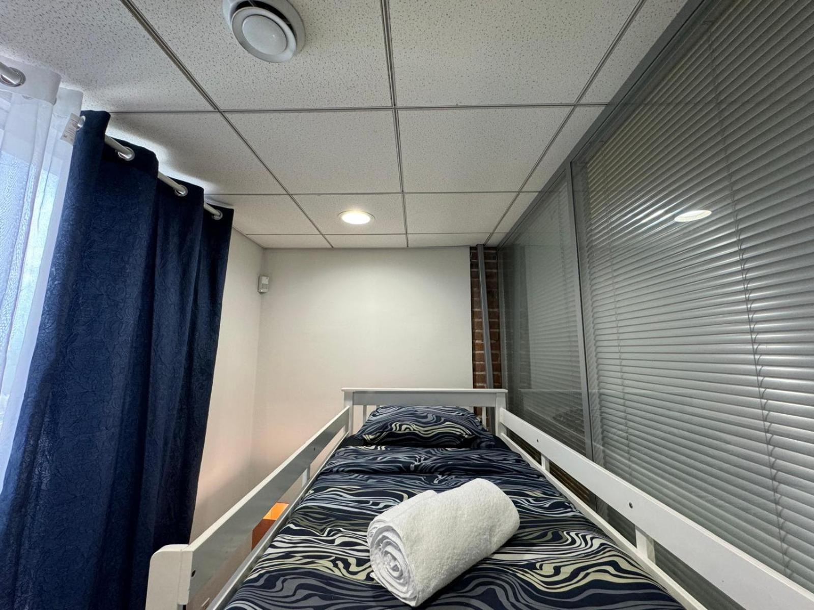 Nightlife With Sophistication & Style - Newly Renovated Downtown & Plateau *