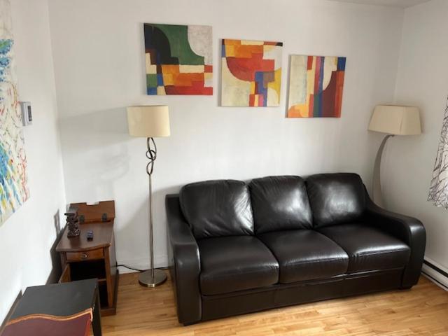 Cute & Spacious 2 Bdr Apartment