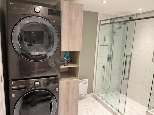 Cute & Spacious 2 Bdr Montreal