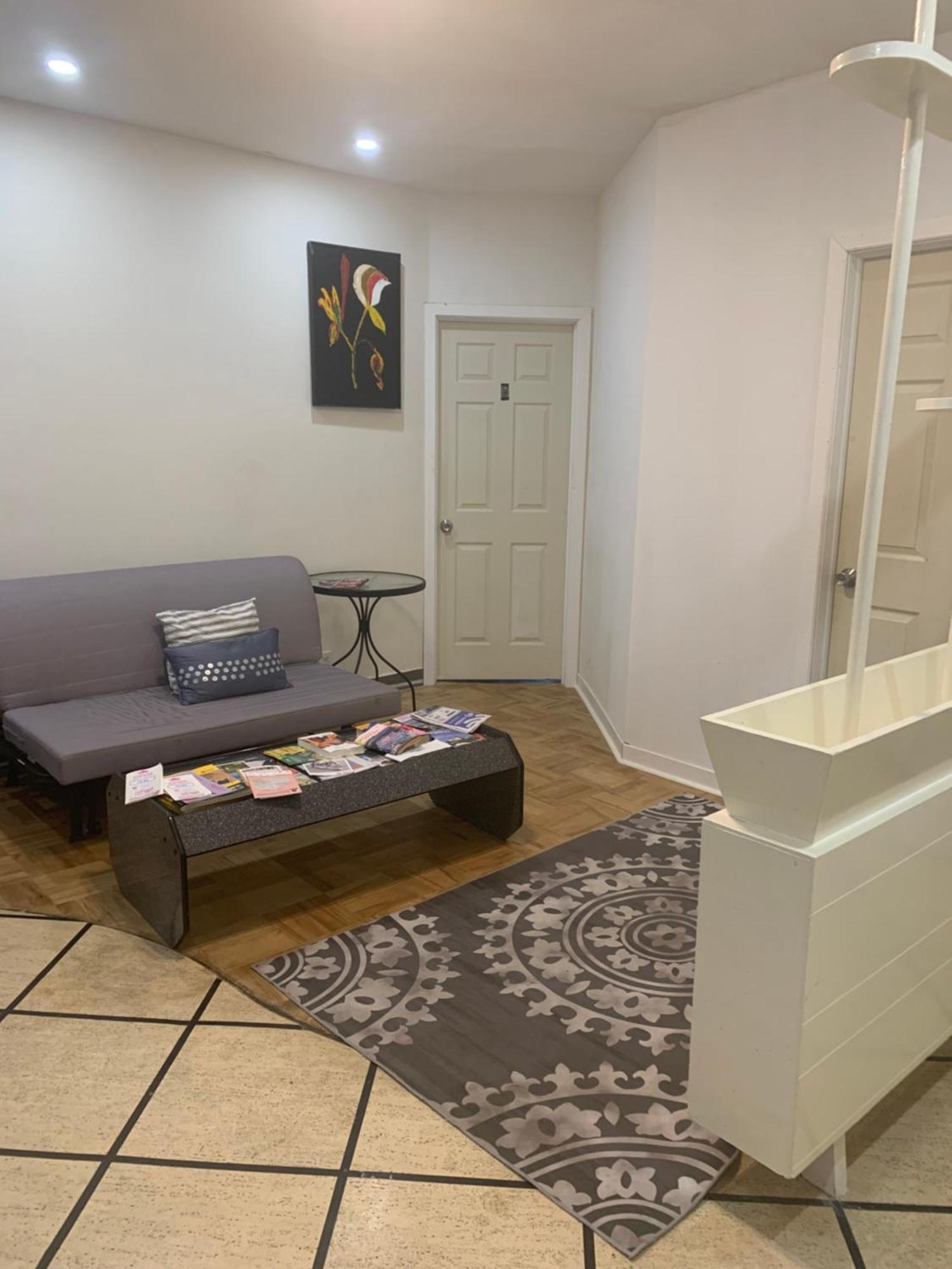 Downtown Apartment *